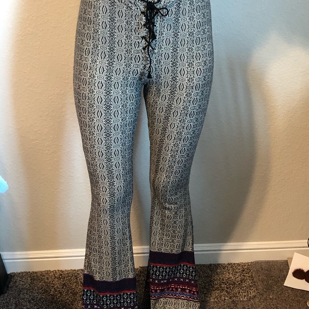 Flowy 70’s pants